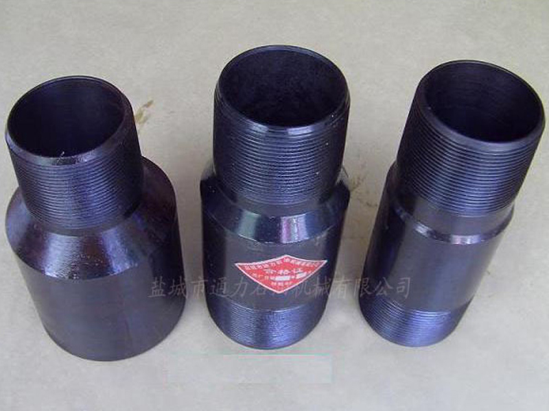 油管变扣接头